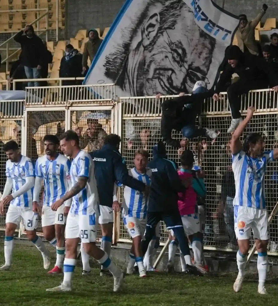 catanzaro pescara gol corazza