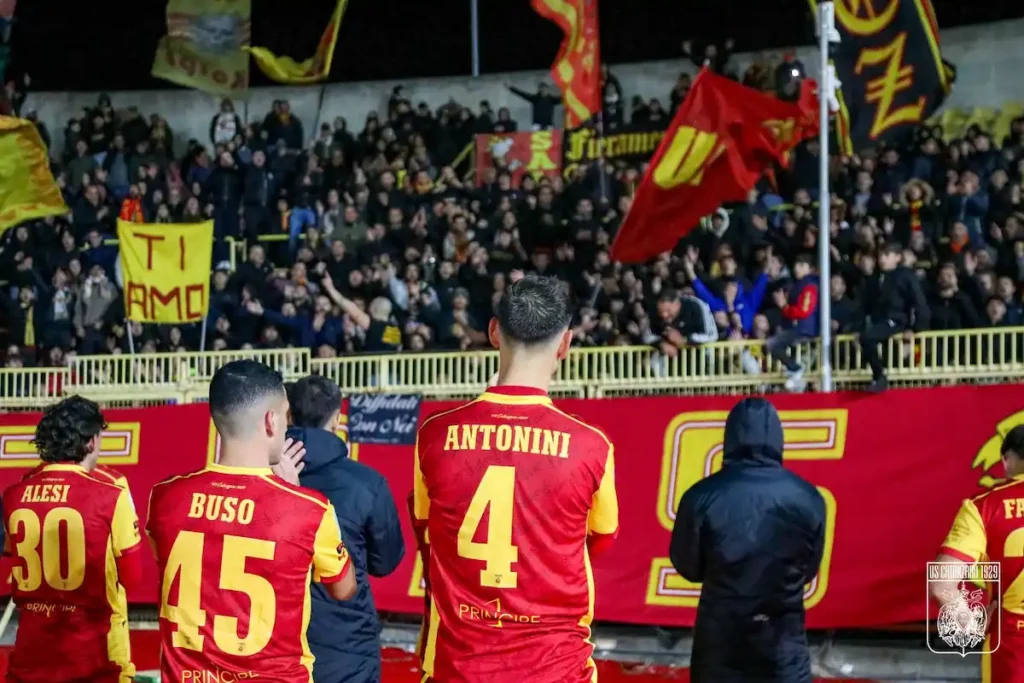 catanzaro pescara sotto curva