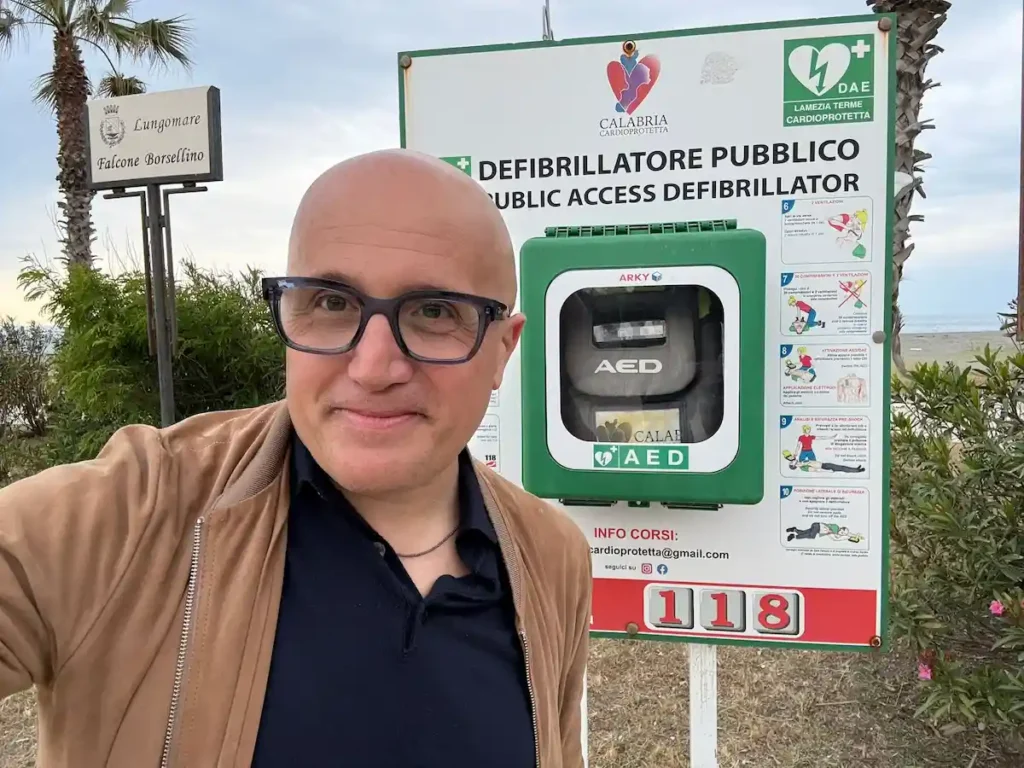 colangelo defibrillatore lamezia
