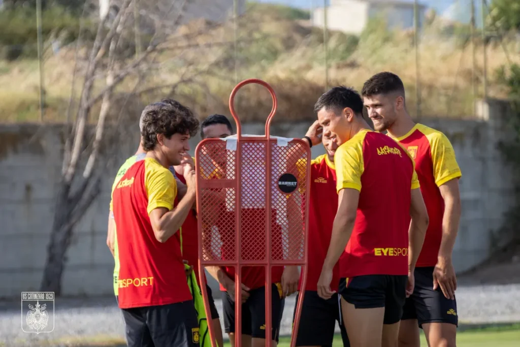 primo allenamento catanzaro 2026 2